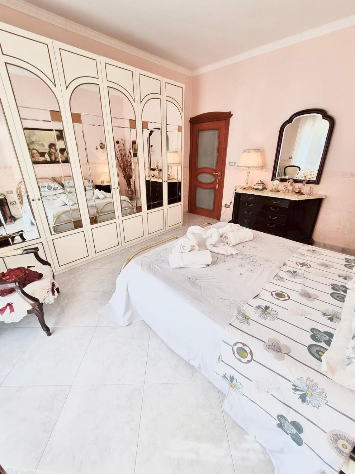 Colasante House Мольфетта Экстерьер фото
